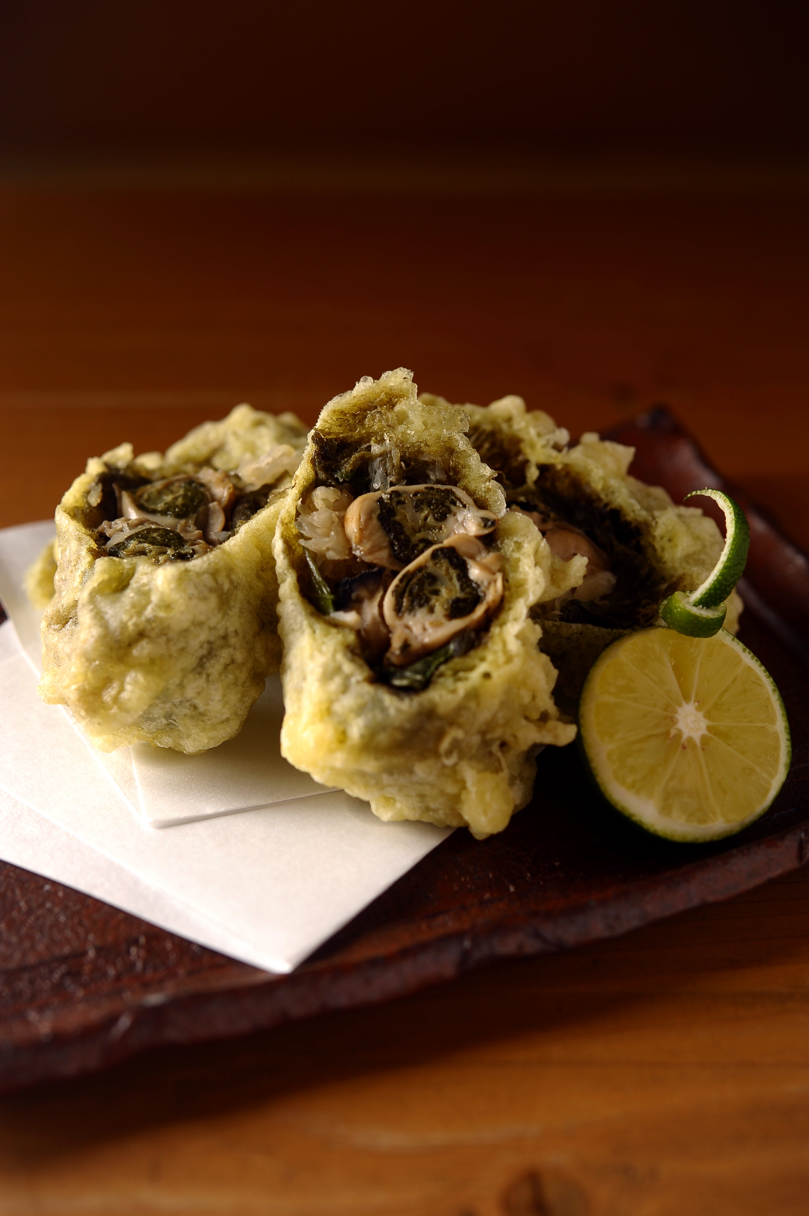 牡蠣のおぼろ昆布巻き揚げ