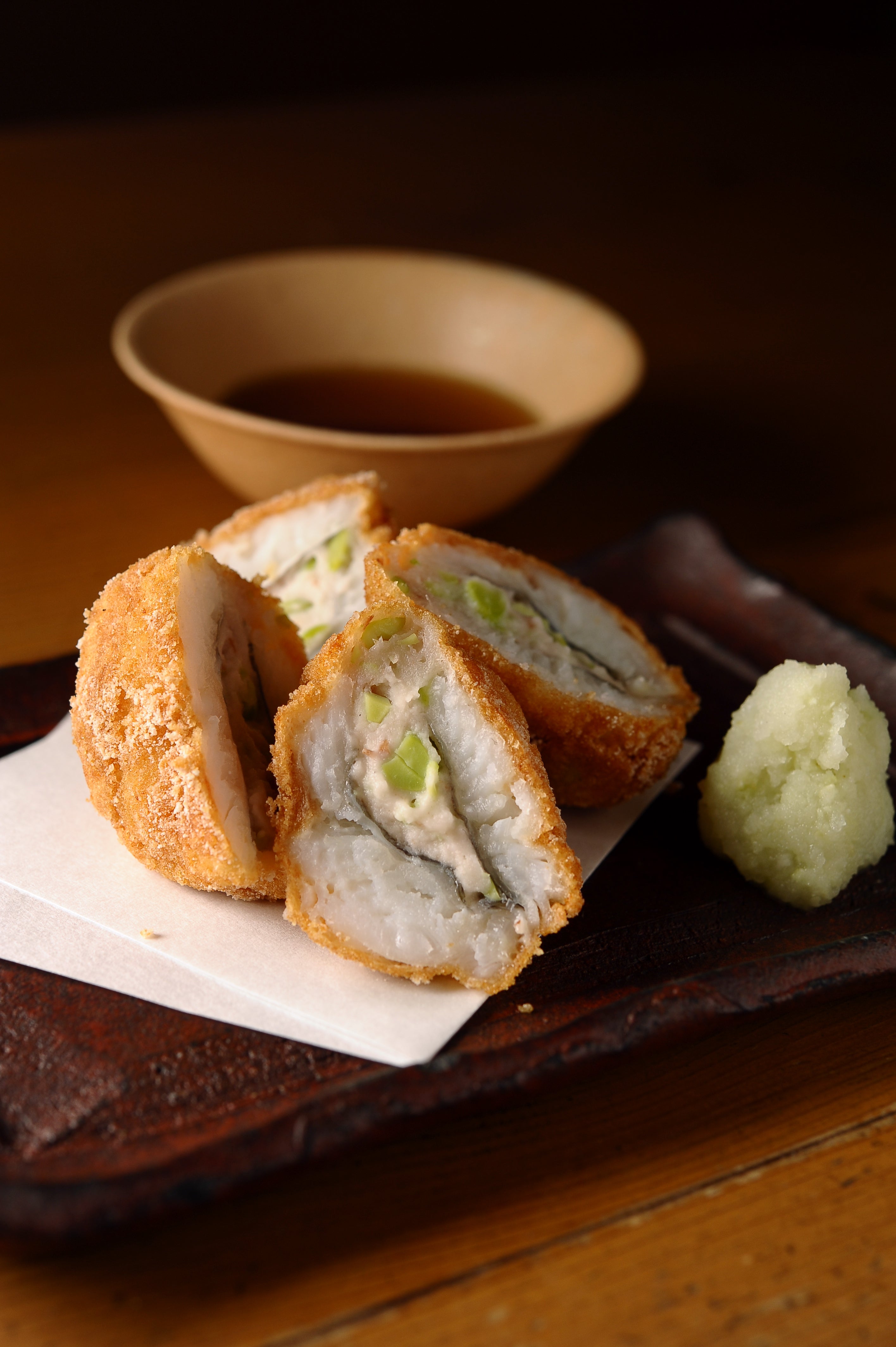鱧と枝豆のあられ揚げ