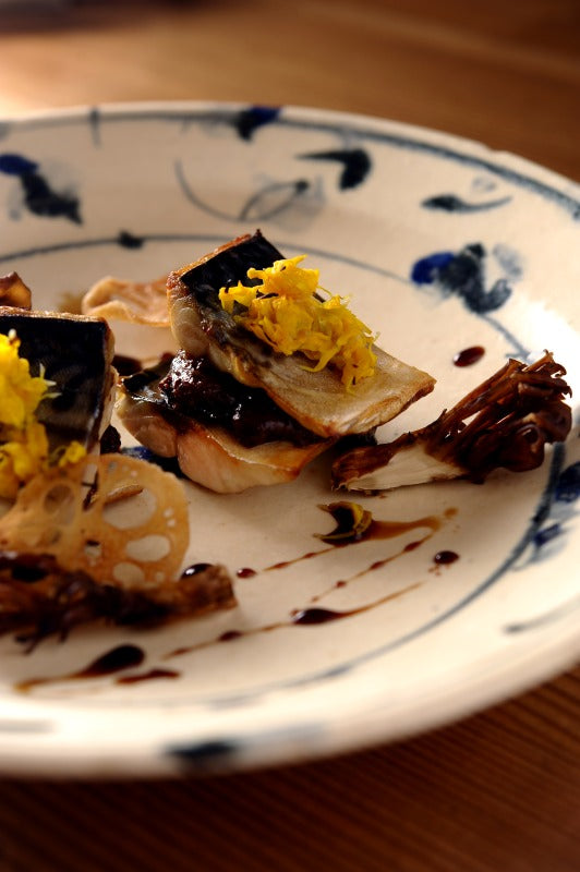 秋鯖と菊花の重ね焼き