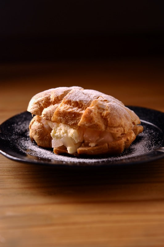 和梨シュークリーム