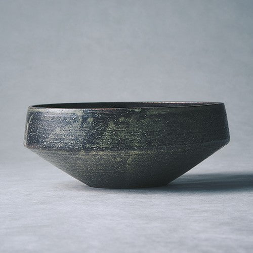 黒灰 どら鉢 – TOU