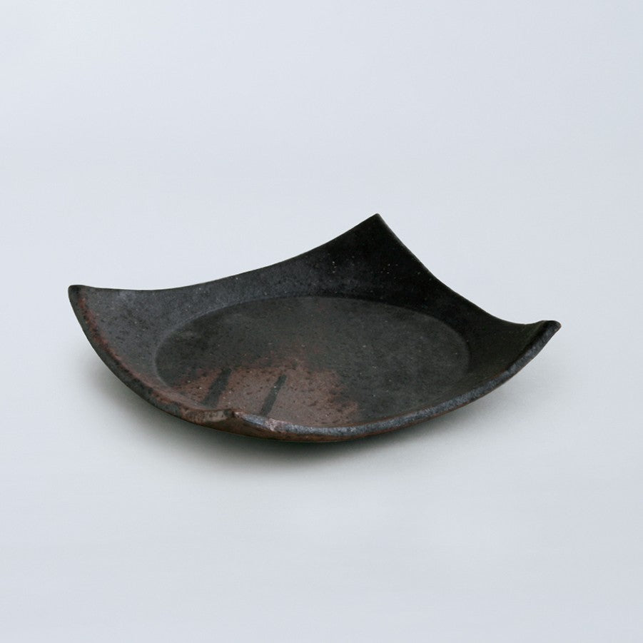 黒銀灰 正角皿 – TOU